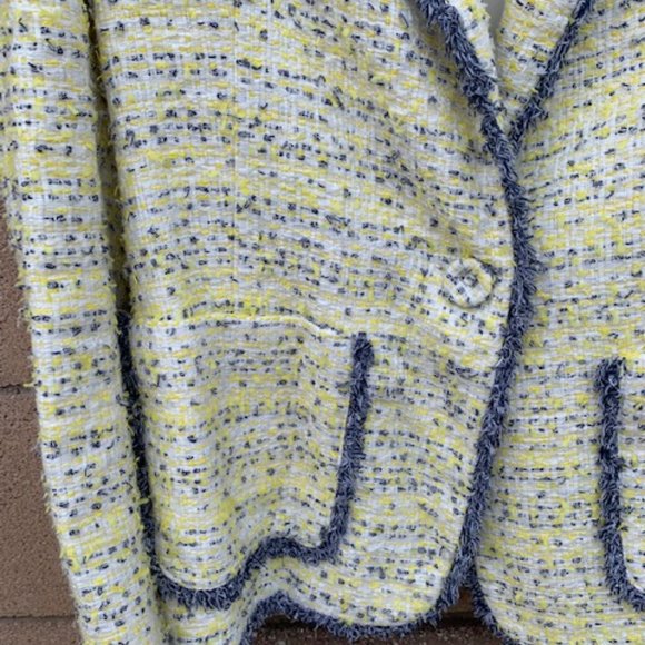 Helene Berman London Nubby Tweed Blazer in Yellow - Size Large - Picture 2 of 3